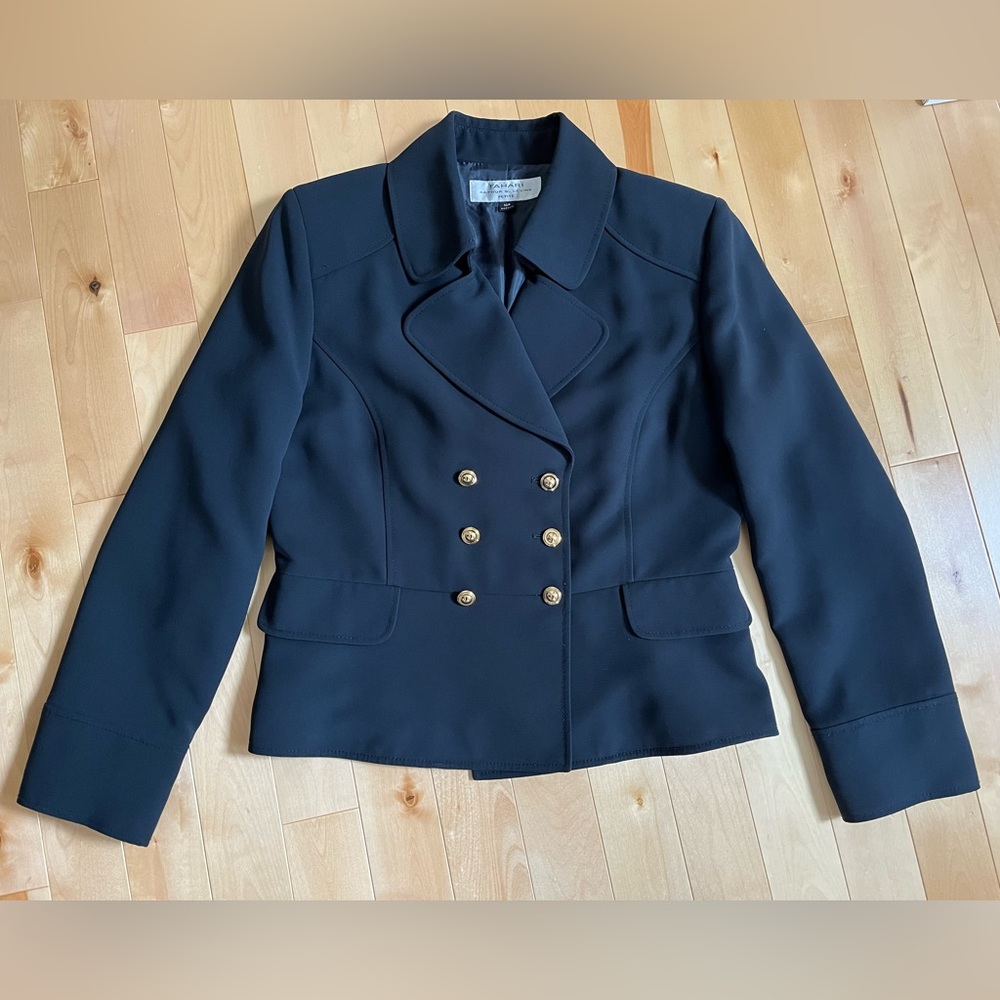 Tahari Double Breasted Navy Blazer in Size 10 Petite